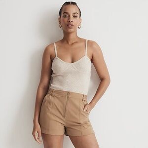 NWT Madewell Zip Front Tapered Khaki Shorts XS